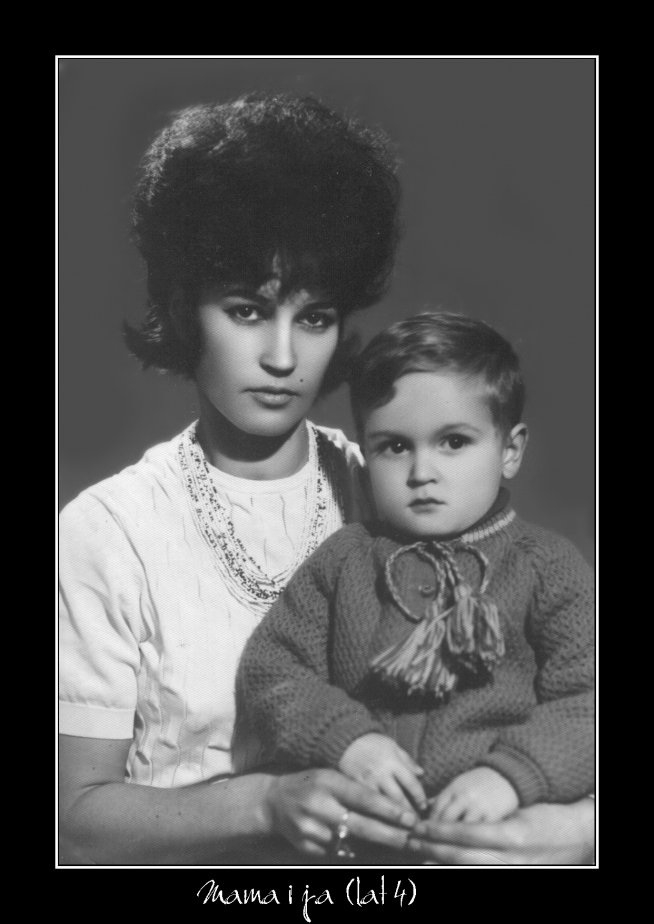 Mam i ja w wieku 4 lat-1_medium